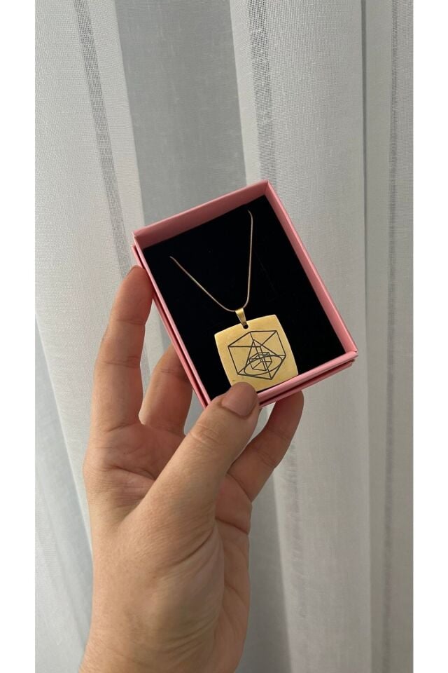 Küp Koni Küp Plaka Kolye